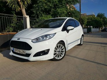 Οχήματα: Ford Fiesta: 1 l. | 2015 έ. | 65000 km. Κουπέ