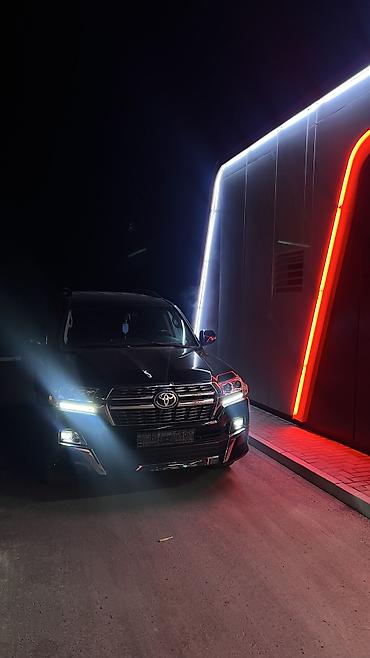 hi limousine: Сдаю Toyota Land Cruiser для кортежа, С водителем, Внедорожник — 10
