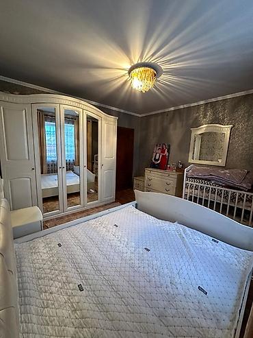 Продажа коттеджей и домов: Продаю 2х этаж дом в центре города с маленьким доходом построили at lalafo.kg — 9 Продажа коттеджей и домов: Продаю 2х этаж дом в центре города с маленьким доходом построили — 9