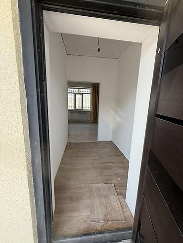 Продажа коттеджей и домов: 5 комнат, 130 м², 4 соток, Бишкек, Оскон-ордо ж/м Собственник — 23