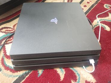 ps4 прошивка: Продаю ПС 4 ПРО привёз с Европы работает тихо не шумит есть подписка