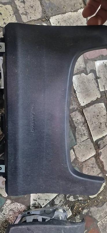 srs: Комплект оригинальных запчастей Toyota Prius 2014 года(гибридная — 7