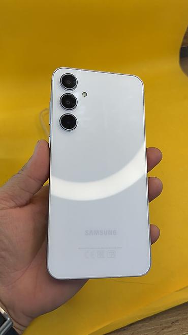Samsung Galaxy A55 5G, Б/у, 256 ГБ, 2 SIM