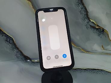 Apple iPhone: IPhone Xr, Б/у, 128 ГБ, Черный, Чехол, 84 % — 10