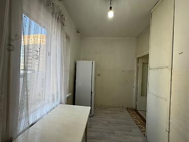 60: 1 комната, 35 м², 105 серия, 5 этаж, Требуется ремонт — 4