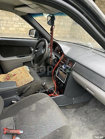 VAZ (LADA): VAZ (LADA) Priora: 1.6 l | 2008 il Sedan — 11