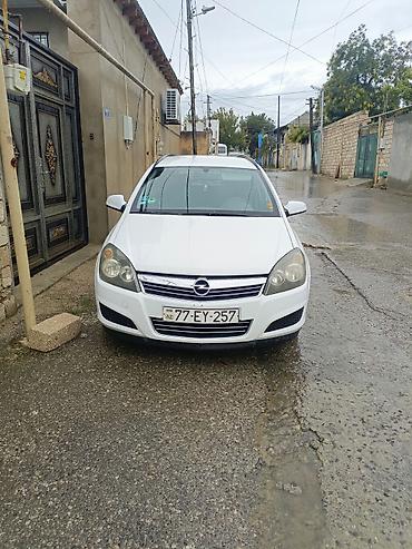 gaz 53 dizel: Opel Astra: 1.3 l | 2009 il 306000 km Universal — 2