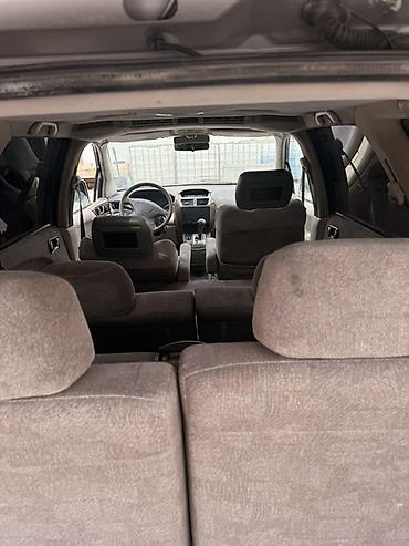 mitsubisi: Mitsubishi Space Wagon: 2.4 l | 2000 il 440000 km Van/Minivan — 5
