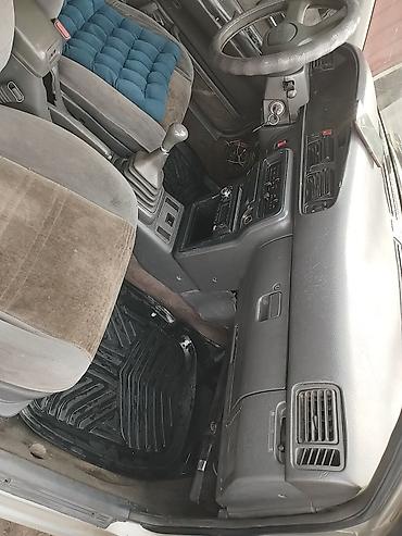 Mazda: Mazda 626: 1988 г., 2 л, Бензин, Хэтчбэк — 13