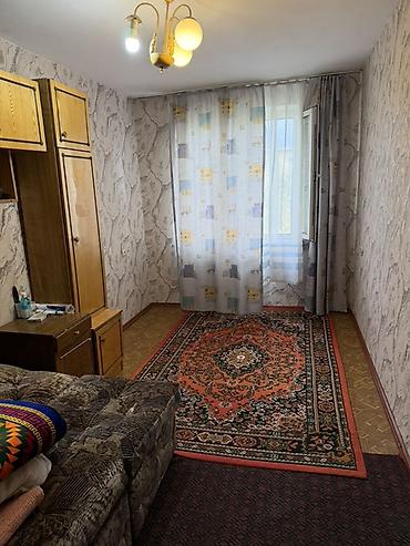 Комната берилет с подселением 2 кызга, студенттерге болот. 20000ге