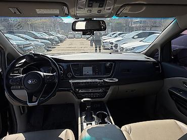 Kia: Kia Carnival: 2020 г., Дизель — 9