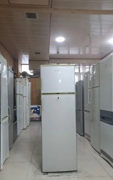 İçki texnikası: 2 qapılı Soyuducu Satılır