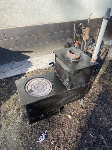 кухонный шкаф напольный: Металлическая дровяная печь-буржуйка с варочной поверхностью. - at lalafo.kg кухонный шкаф напольный: Металлическая дровяная печь-буржуйка с варочной поверхностью. -