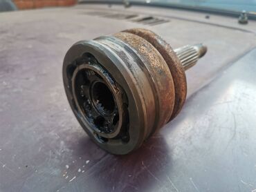 Auto delovi: Homokinetički zglob Lada 2121,21213,21214 Niva 26mm. Polovno, ocuvano — 4