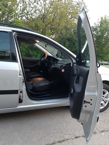 Ford: Ford Focus 1.8 TDDI 66 kw. Karavan 2001 godište. Prešao 325.483 km — 10