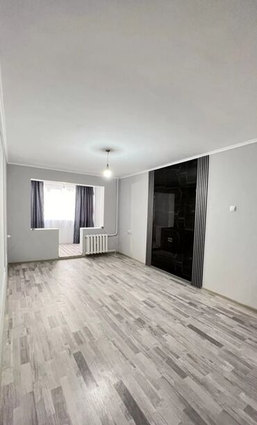 Продажа квартир: 3 комнаты, 65 м², 104 серия, 1 этаж, Евроремонт