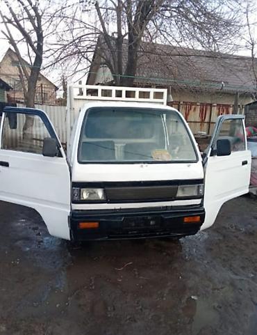 Легкий грузовой транспорт: Легкий грузовик, Daewoo — 1