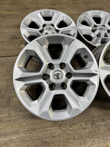 Диски: Литые Диски R 17 Toyota, Комплект, отверстий - 6, Б/у — 9