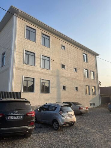 купить квартиру в бишкеке без ремонта: 3 комнаты, 78 м², Индивидуалка, 3 этаж, ПСО (под самоотделку)