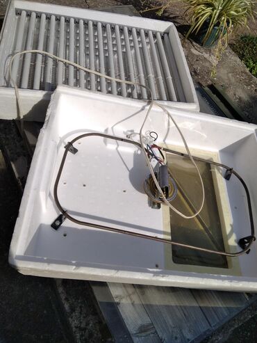 Ostali proizvodi za kuću: Inkubator za jaja u ispravnom stanju. Licno preuzimanje u Indjiji — 3