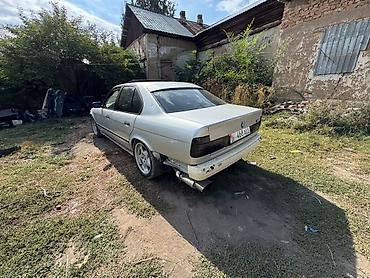 m5 g30: BMW 5 series: 1990 г., 2.8 л, Механика, Седан — 3