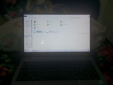 сумки для ноутбуков case logic: Ноутбук, 4 ГБ ОЭТ, Intel Core i3, 14 ", Колдонулган, Татаал эмес тапшырмалар үчүн, эс тутум SSD