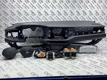 auto otpad vrsac: KOMPLET TABLA SA AIRBAG-OVIMA ZA VOLKSWAGEN POLO | Komplet tabla sa — 1