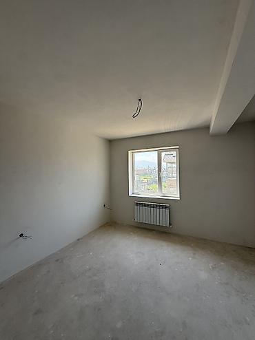 Продажа коттеджей и домов: Продаётся 2х эт дом — ПСО (White Box) 📍 Локация: ж/м Оскон-Ордо, 6-я at lalafo.kg — 15 Продажа коттеджей и домов: Продаётся 2х эт дом — ПСО (White Box) 📍 Локация: ж/м Оскон-Ордо, 6-я — 15