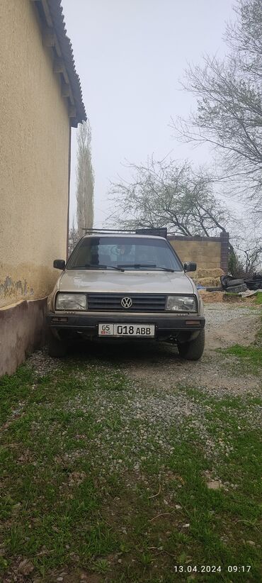 чехол для авто спринтер: Volkswagen Jetta: 1988 г., 1.8 л, Механика, Бензин, Седан