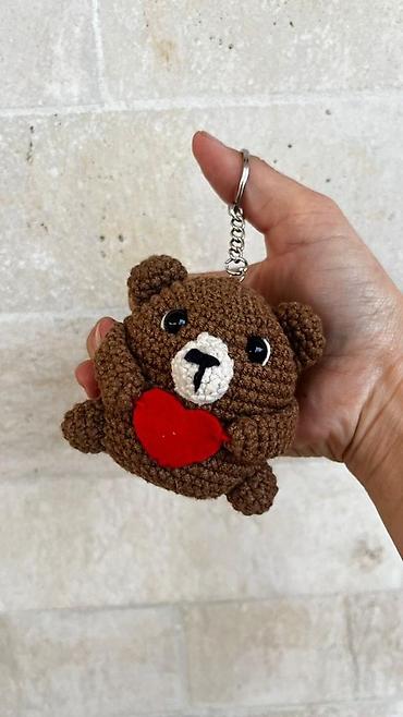 Вышивка: Продаются вязанные куклы, звери, брелки, юрта и флаг ручной работы — 10