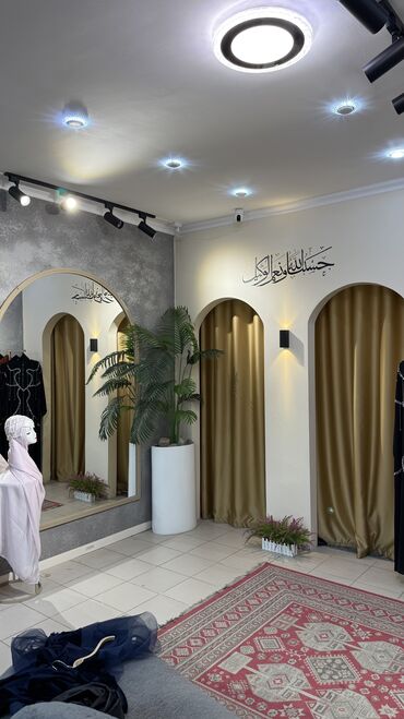 логистическая компания: Аренда бизнеса, Продажа бизнеса Бутик, Одежда, Вместе с: База клиентов и поставщиков, Лицензии и разрешения, Оборудование и мебель