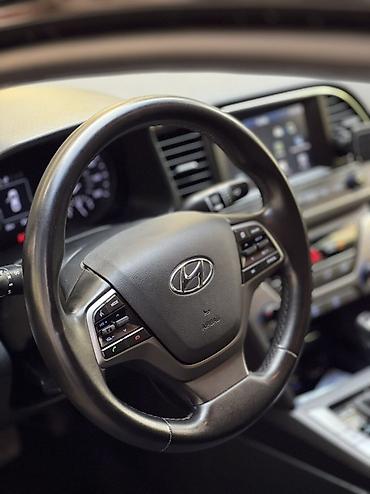 kardan 07: Hyundai Elantra: 2 l | 2018 il Sedan — 6