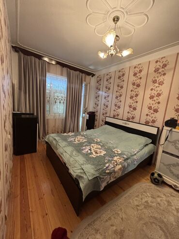 Köhnə tikili: Gəncə, 4 otaqlı, Köhnə tikili, 80 kv. m — 3