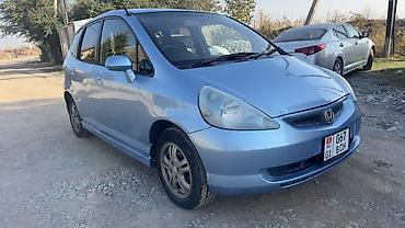 кью 05: Honda Fit: 2002 г., Автомат, Бензин, Хэтчбэк — 1