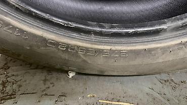 Шины и диски: Комплект зимних шин 275/55 R20 — 2