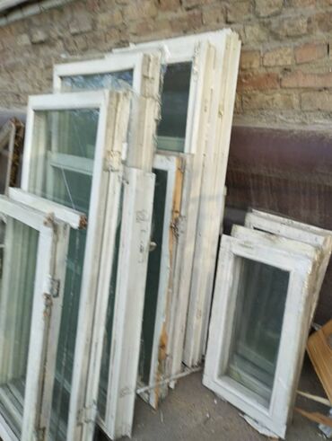 двери деревянные бу: Деревянное окно, Поворотное, цвет - Белый, Б/у, 13 *13, Самовывоз