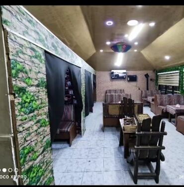 Restoran, kafelər: İcarəyə verilir: Lütfi Zadə küçəsində yol kənarında, ikinci mərtəbədə — 6