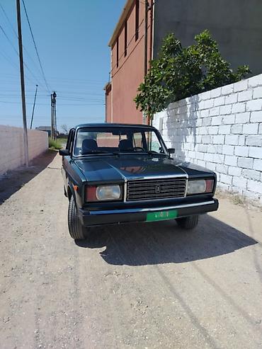 VAZ (LADA): VAZ (LADA) 2107: 1.6 l | 2010 il 32000 km Sedan — 1