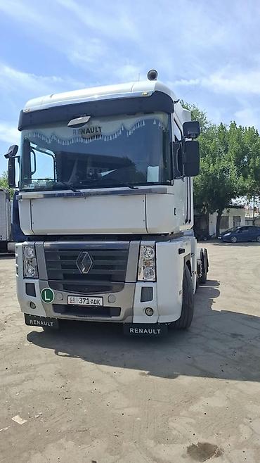 range over: Тягач, Renault, 2011 г., Шторный — 4
