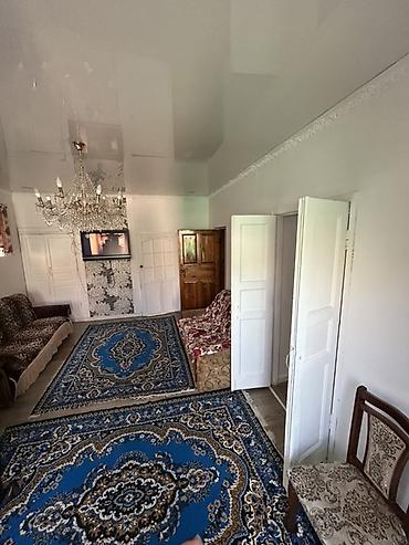 круглый: 6 комнат и более, 130 м², Бишкек, ул. Тоголок Молдо / Щербакова Собственник — 3