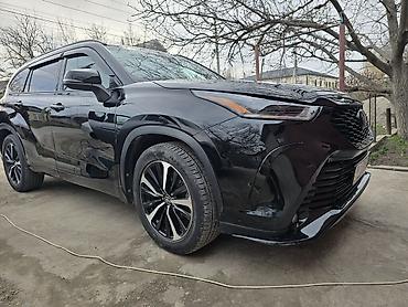 Toyota: Toyota Highlander: 2021 г., Бензин, Кроссовер — 4