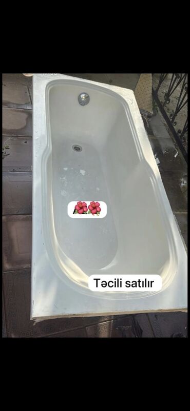Мойдодыры: Hamam vannasi satilir 75 manat.ölçu 1.50/70.Vitra brendi,baha