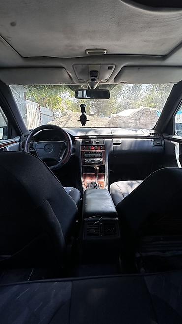 стоп мерс: Mercedes-Benz E-Class: 1998 г., 2.4 л, Автомат, Бензин, Седан — 7