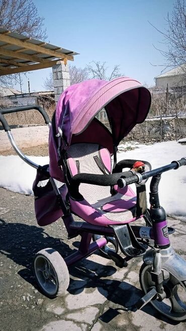 детская коляска токмок: Коляска, цвет - Фиолетовый, Б/у