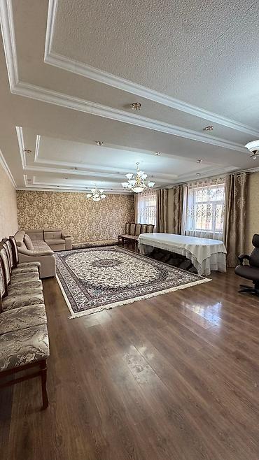 Продажа коттеджей и домов: Продается дом в полицейском городке 220 квадратных метров, 4.4 сотки — 12