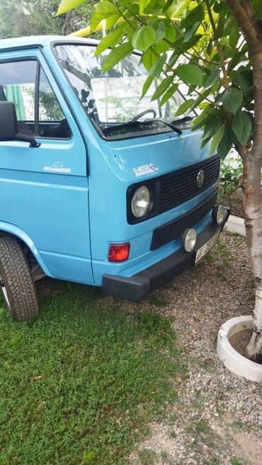 Volkswagen: Volkswagen Transporter: 1988 г., 1.8 л, Механика, Бензин, Бус