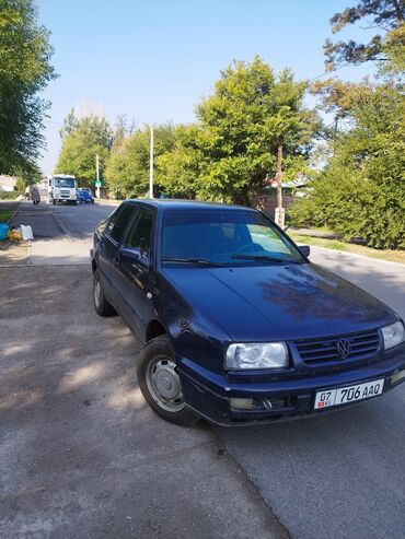 карбюратор на жигули: Volkswagen Vento: 1996 г., 2 л, Механика, Бензин, Седан