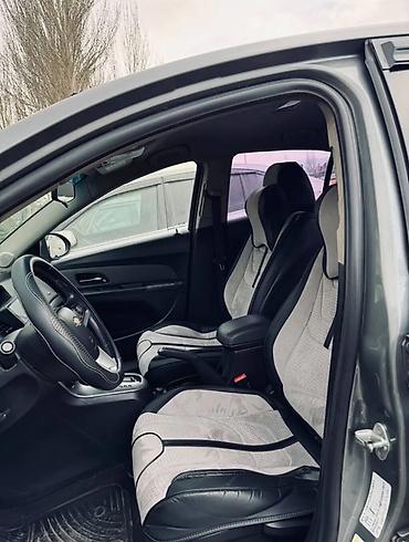 shevrolet lacetti: Chevrolet Cruze: 2010 г., 1.8 л, Автомат, Бензин, Седан — 5