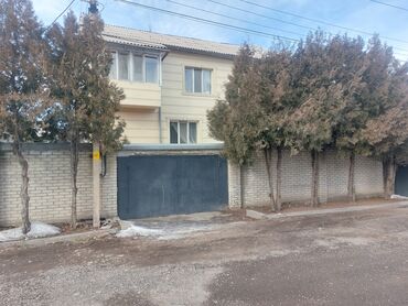 бостери гостевой дом: Дом, 250 м², 10 комнат, Собственник, Косметический ремонт