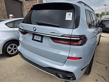 семиместный внедорожник: BMW X7: 2022 г., 3 л, Автомат, Бензин, Кроссовер — 2